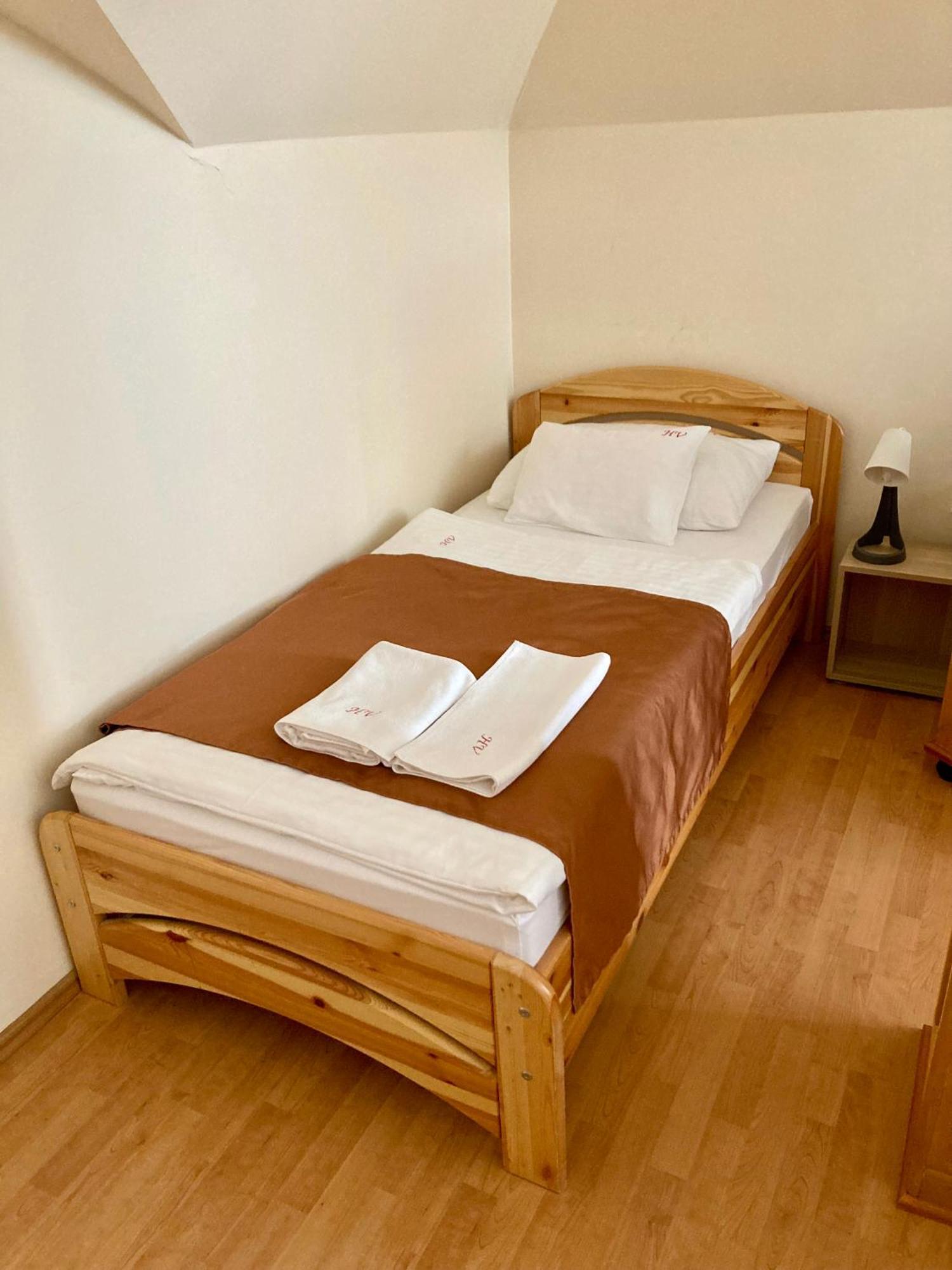 Het Vezer Apartmanhotel Komarom Room photo