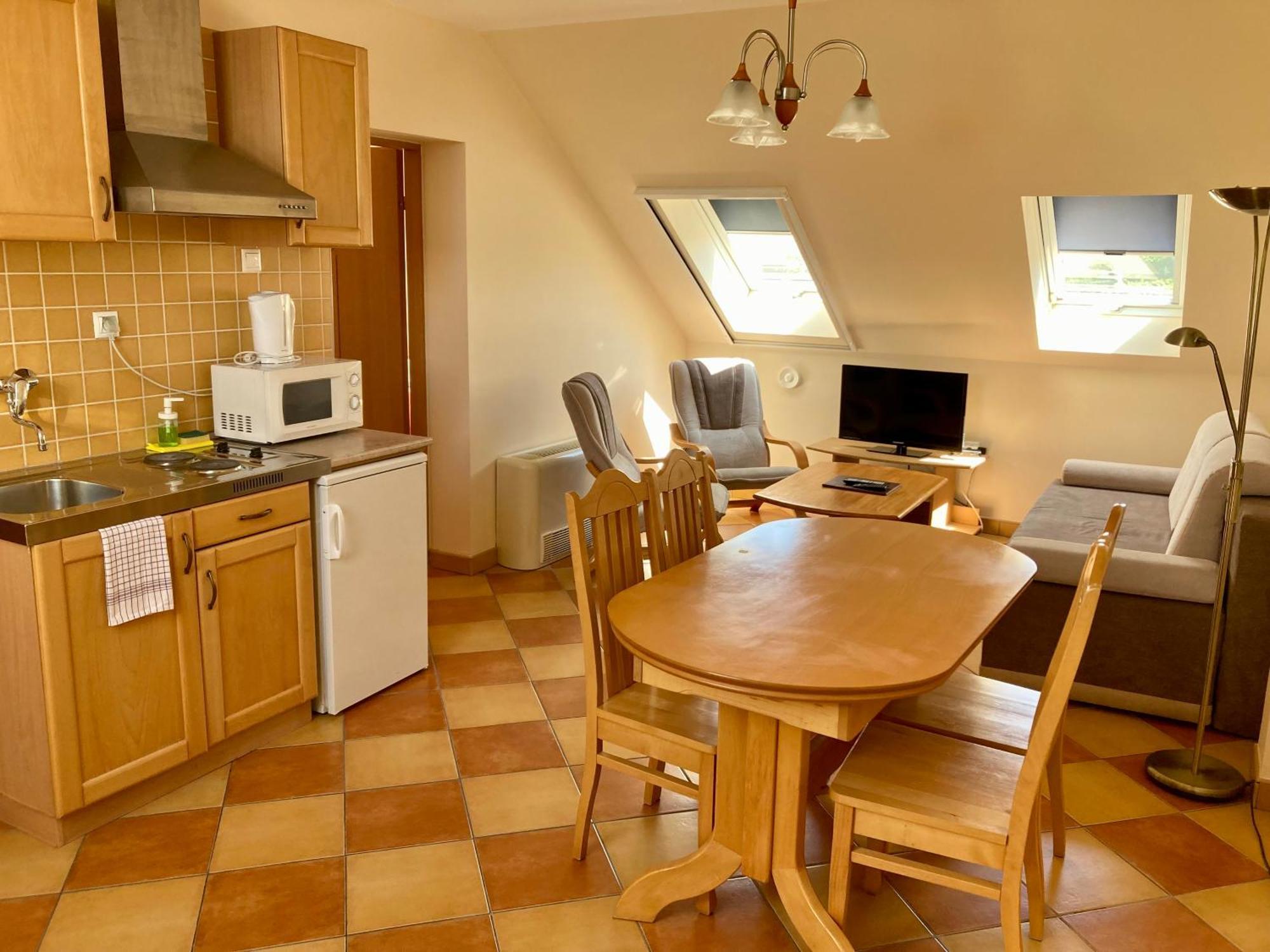 Het Vezer Apartmanhotel Komarom Room photo
